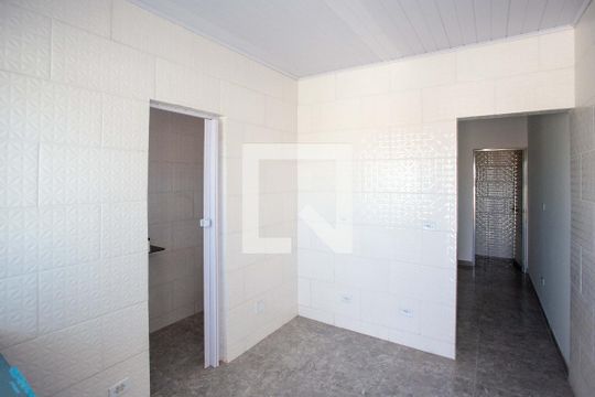 Cozinha de casa para alugar com 1 quarto, 40m² em Cidade Júlia, São Paulo