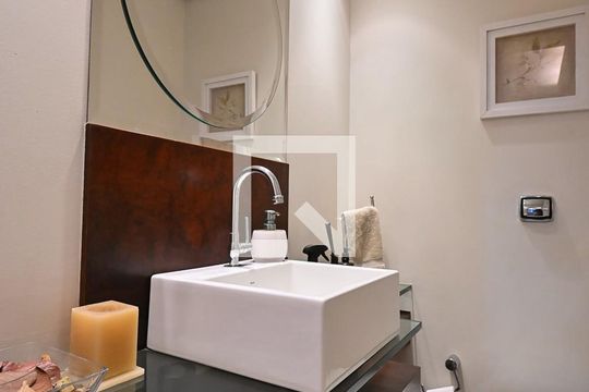 Lavabo de casa de condomínio à venda com 4 quartos, 310m² em Fazenda Morumbi, São Paulo