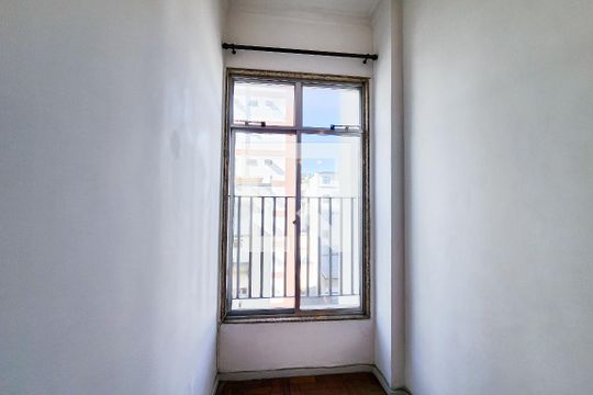 Sala de apartamento para alugar com 2 quartos, 75m² em Estácio, Rio de Janeiro