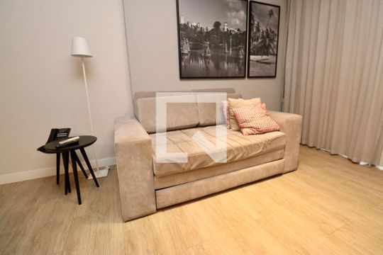 Studio de kitnet/studio para alugar com 1 quarto, 44m² em Caminho das Árvores, Salvador