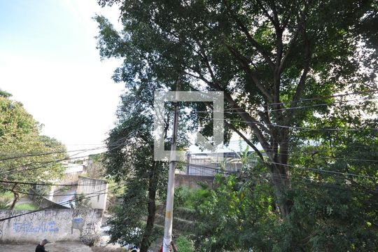Vista da varanda da suíte  de casa para alugar com 3 quartos, 90m² em Jardim Brasil, São Paulo