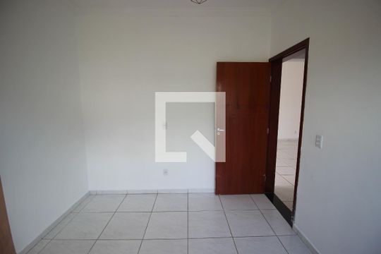 Casa de Condomínio para alugar com 3 quartos, 104m² em Loteamento Dinora Rosa, Sorocaba