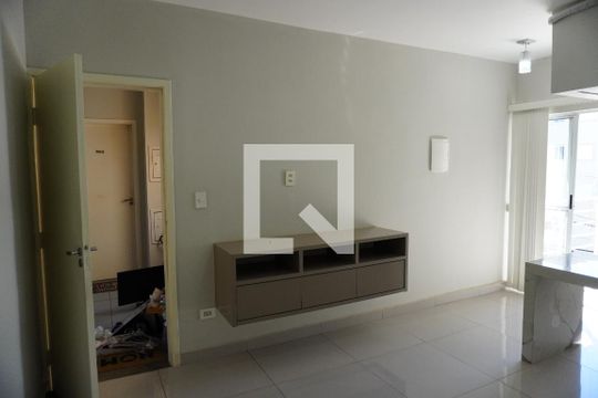 Apartamento para alugar com 2 quartos, 60m² em Parque Universitario, Americana