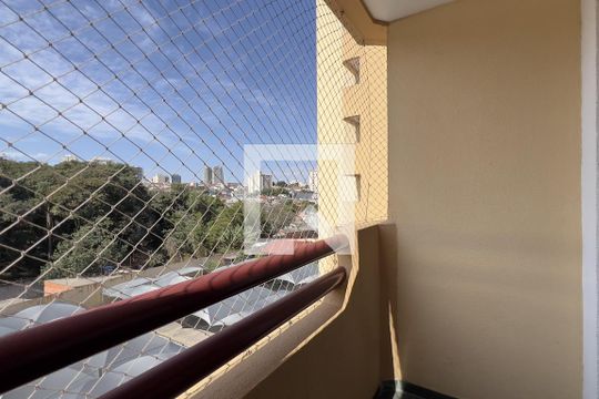 Varanda da Sala de apartamento à venda com 3 quartos, 76m² em Vila Itapegica, Guarulhos
