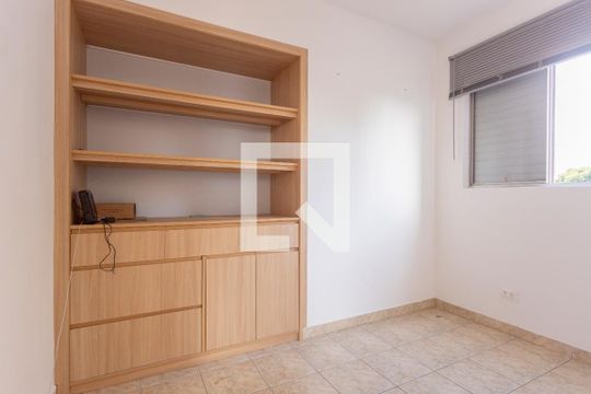 Quarto 2 de apartamento para alugar com 2 quartos, 51m² em Socorro, São Paulo