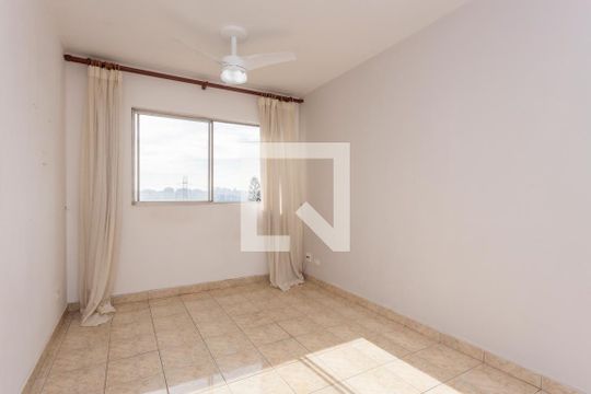 Sala de apartamento para alugar com 2 quartos, 51m² em Socorro, São Paulo