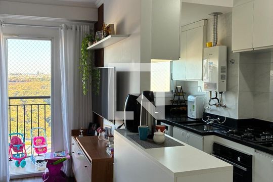 Cozinha de apartamento à venda com 2 quartos, 55m² em Centro, Barueri