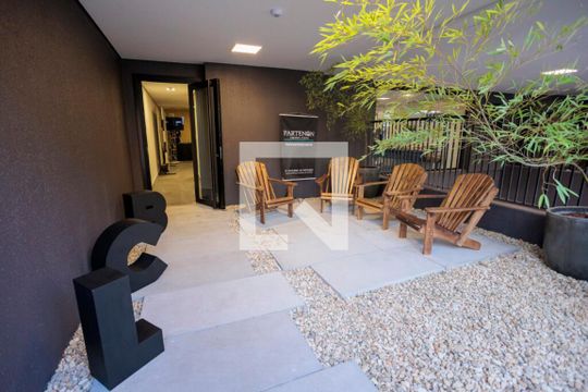Área externa de kitnet/studio para alugar com 1 quarto, 25m² em Vila Nova, Novo Hamburgo