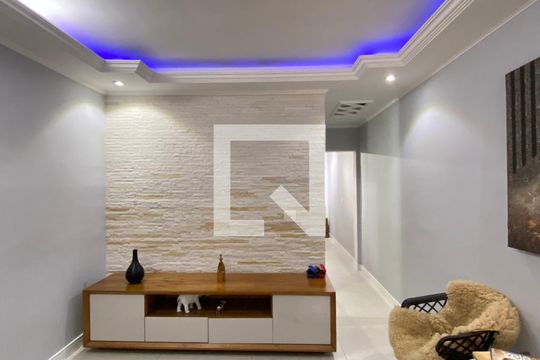 Sala de casa à venda com 4 quartos, 222m² em Cipava, Osasco