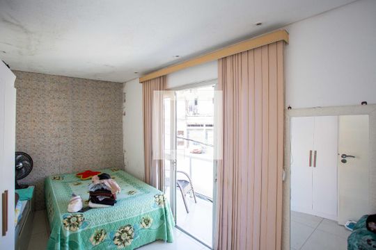 Quarto 2 de casa para alugar com 2 quartos, 70m² em Inamar, Diadema
