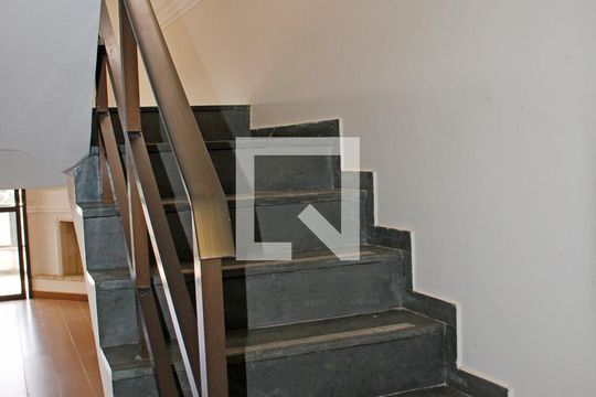 Apartamento para alugar com 5 quartos, 360m² em Barra Funda, Vinhedo