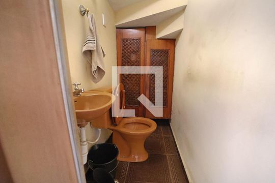 Lavabo de casa à venda com 2 quartos, 125m² em Engenheiro Goulart, São Paulo