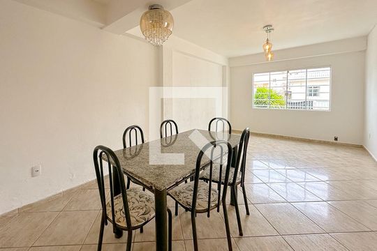 Sala de Jantar de casa para alugar com 2 quartos, 128m² em Barreiros, São José