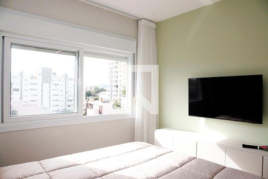 Quarto 1 Suíte de apartamento à venda com 2 quartos, 67m² em Santana, Porto Alegre