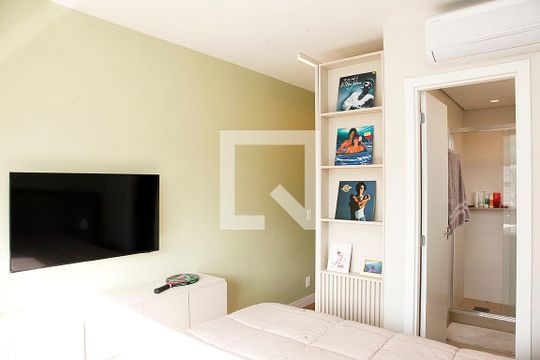 Quarto 1 Suíte de apartamento à venda com 2 quartos, 67m² em Santana, Porto Alegre