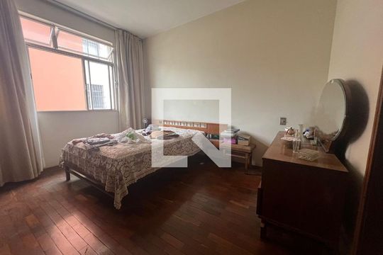 Quarto de apartamento para alugar com 3 quartos, 118m² em Grajaú, Belo Horizonte