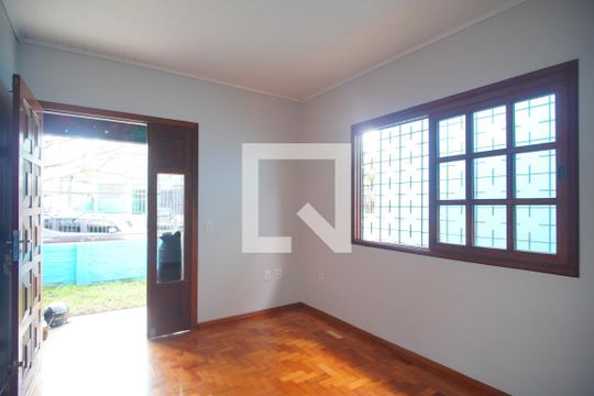 Sala de casa para alugar com 2 quartos, 180m² em Piratini, Sapucaia do Sul