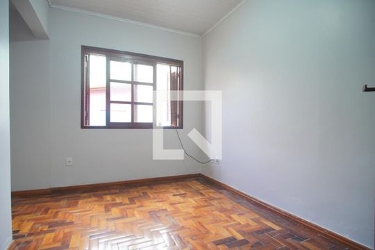 Suíte de casa para alugar com 2 quartos, 180m² em Piratini, Sapucaia do Sul