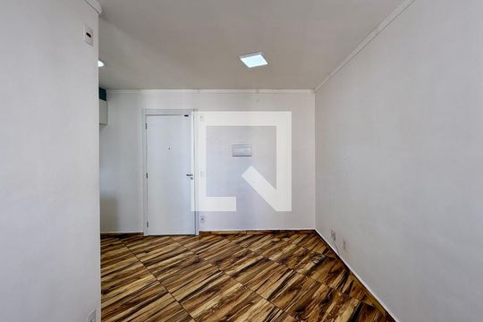 Sala  de apartamento à venda com 2 quartos, 39m² em Socorro, São Paulo