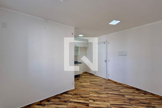 Sala  de apartamento à venda com 2 quartos, 39m² em Socorro, São Paulo