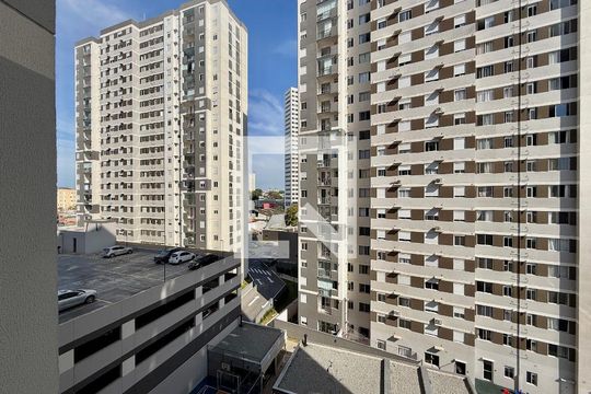 Vista  de apartamento à venda com 2 quartos, 39m² em Socorro, São Paulo