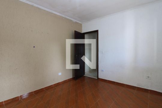 quarto 1 de casa para alugar com 3 quartos, 150m² em Vila Ponte Rasa, São Paulo