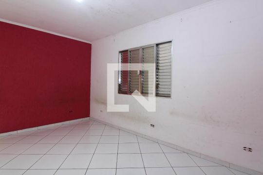 Quarto 2 de casa para alugar com 3 quartos, 150m² em Vila Ponte Rasa, São Paulo