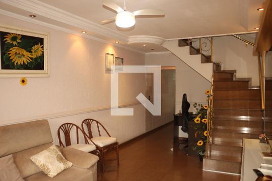 Casa à venda com 3 quartos, 277m² em Jardim Tiete, São Paulo