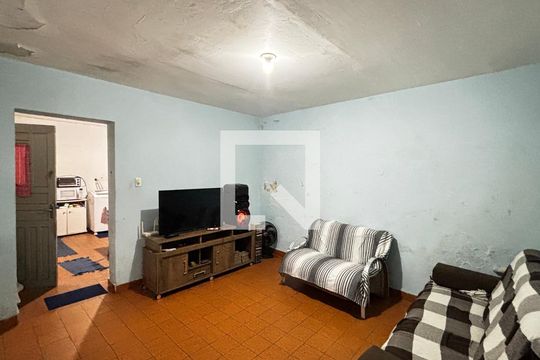 Sala de casa à venda com 2 quartos, 150m² em Vila Linda, Santo André