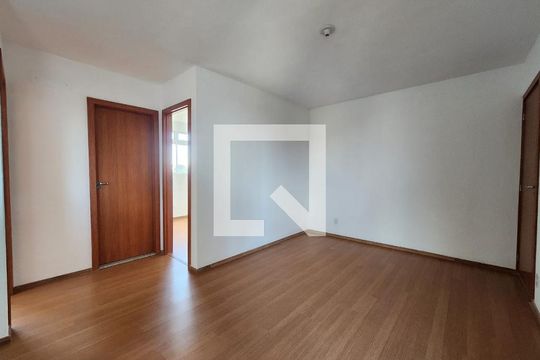 Sala de apartamento para alugar com 2 quartos, 46m² em Alvorada, Contagem