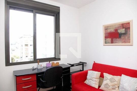 Quarto 2 de apartamento para alugar com 3 quartos, 123m² em Petrópolis, Porto Alegre