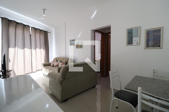 Sala de apartamento para alugar com 2 quartos, 60m² em Jardim Patricia, Uberlândia