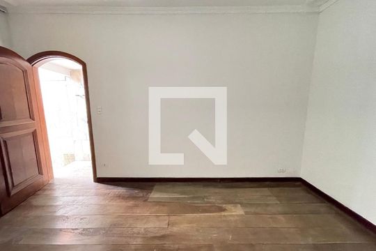 Sala de casa à venda com 6 quartos, 180m² em Jardim Arpoador, São Paulo