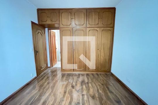Quarto 1 de casa à venda com 6 quartos, 180m² em Jardim Arpoador, São Paulo