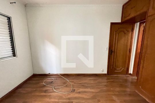 Quarto 1 de casa à venda com 6 quartos, 180m² em Jardim Arpoador, São Paulo