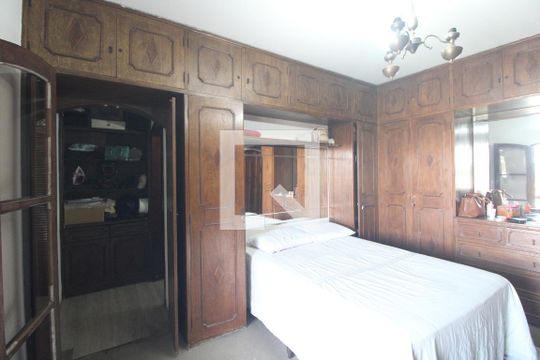 Suíte 1 de casa à venda com 3 quartos, 450m² em Pedreira, São Paulo