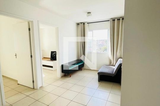 Sala de apartamento para alugar com 2 quartos, 46m² em Vila Nina, São Paulo