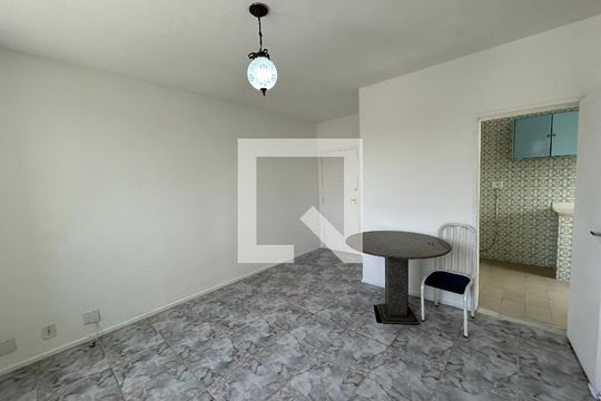 Apartamento à venda com 2 quartos, 58m² em Cascadura, Rio de Janeiro