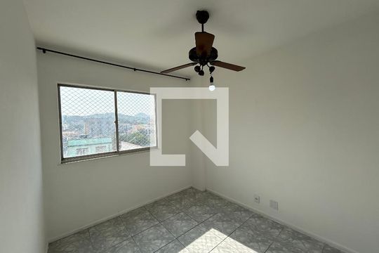 Quarto 1 de apartamento à venda com 2 quartos, 58m² em Cascadura, Rio de Janeiro