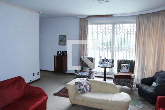 Casa à venda com 6 quartos, 250m² em Perdizes, São Paulo