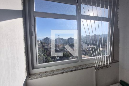 Apartamento para alugar com 2 quartos, 60m² em Santa Rosa, Niterói