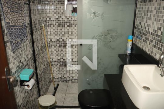 Casa à venda com 4 quartos, 78m² em Jardim Rodolfo Pirani, São Paulo