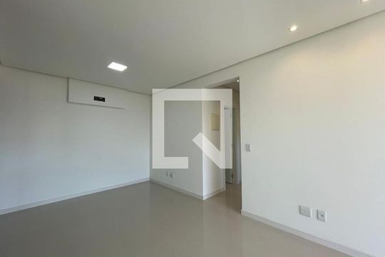 Sala de apartamento para alugar com 2 quartos, 77m² em Vila Rosa, Novo Hamburgo