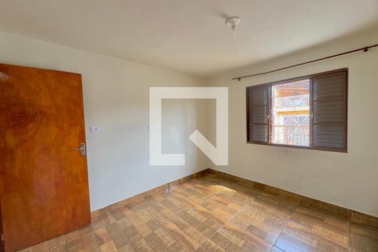 Quarto 2 casa 1 de casa à venda com 5 quartos, 155m² em Jardim Palmira, Guarulhos