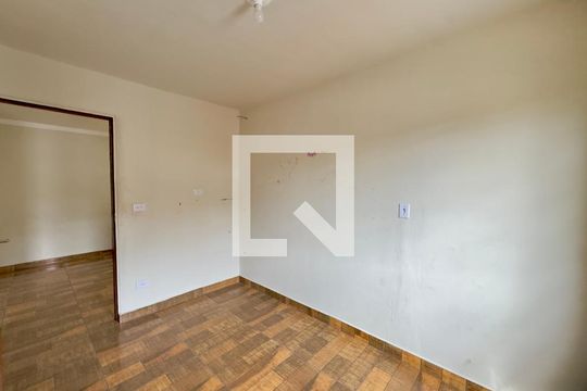 Quarto 1 casa 1 de casa à venda com 5 quartos, 155m² em Jardim Palmira, Guarulhos