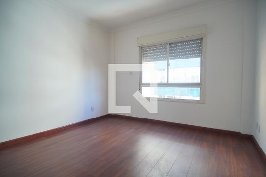 Suíte de apartamento para alugar com 3 quartos, 107m² em Centro, Novo Hamburgo