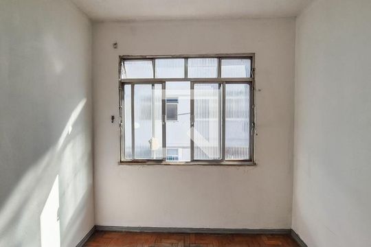 Apartamento para alugar com 3 quartos, 71m² em Vista Alegre, Rio de Janeiro