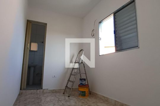 Quarto de casa à venda com 3 quartos, 80m² em Vila Elze, São Paulo