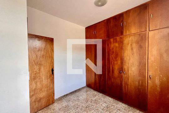 Apartamento à venda com 3 quartos, 148m² em União, Belo Horizonte