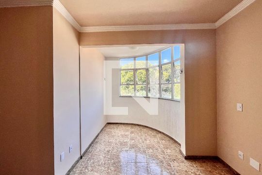 Apartamento à venda com 3 quartos, 148m² em União, Belo Horizonte